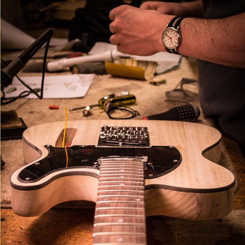 Electric_guitar